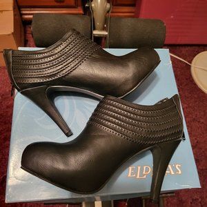 Women's Ankle Boots